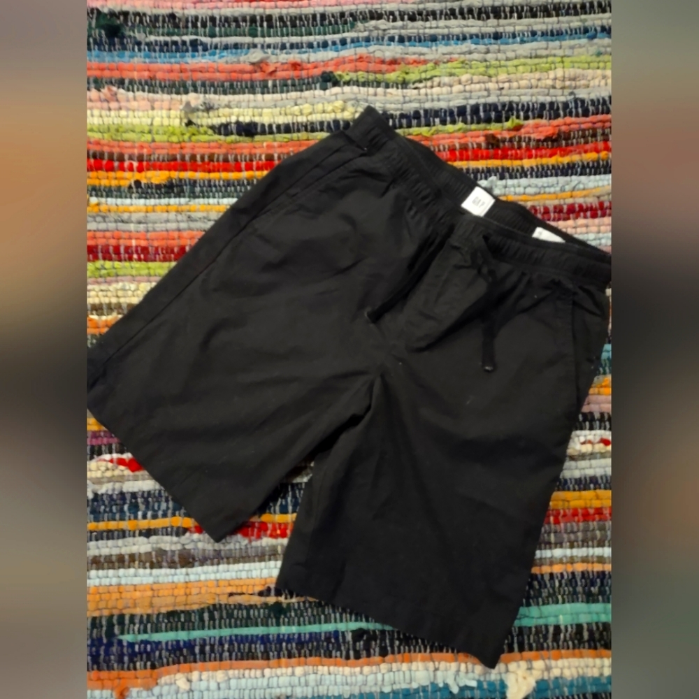 Gap mens black drawstring shorts size S